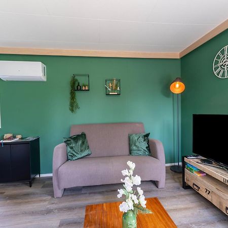 Cozy Chalet In Stegeren With A Terrace エクステリア 写真