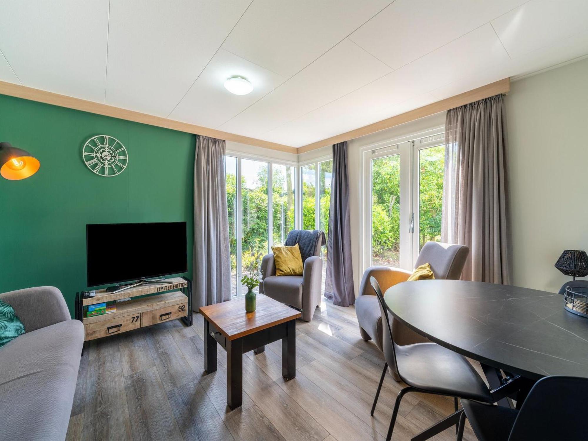 Cozy Chalet In Stegeren With A Terrace エクステリア 写真