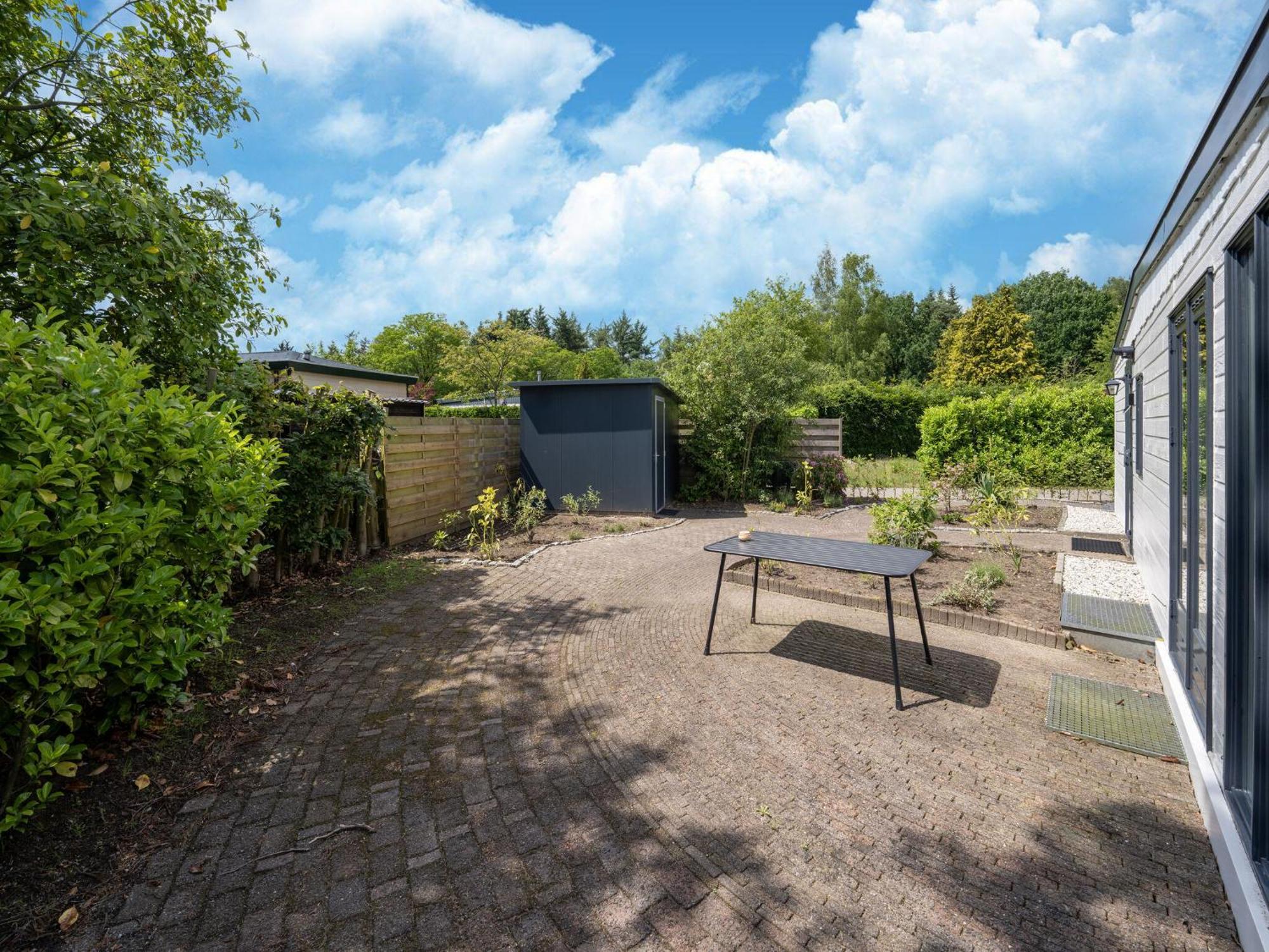 Cozy Chalet In Stegeren With A Terrace エクステリア 写真