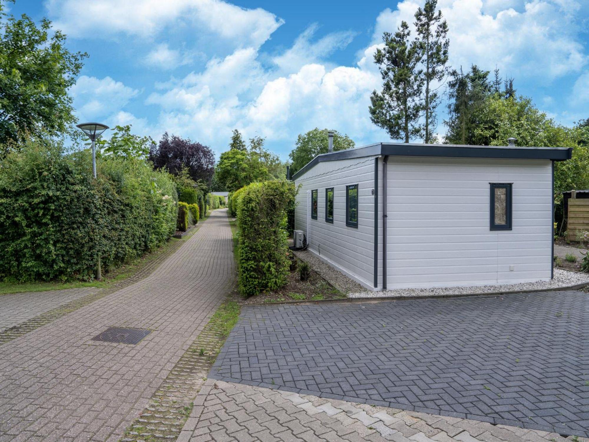 Cozy Chalet In Stegeren With A Terrace エクステリア 写真